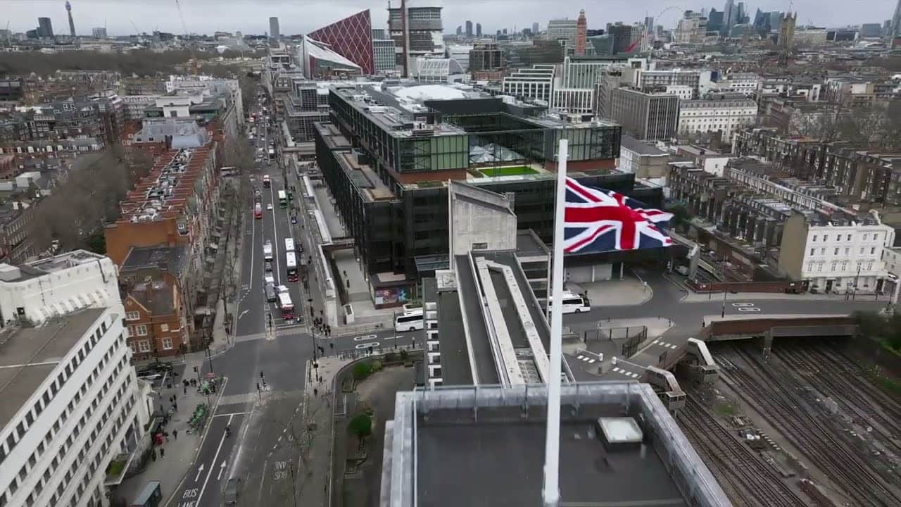 Luxury home real estate video by Photoplan — cinematic property film, London
