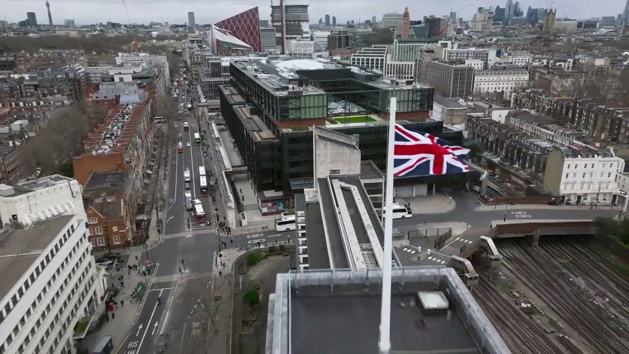 Luxury home real estate video by Photoplan — cinematic property film, London