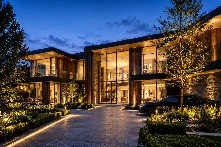 Photoreal Property CGI twilight exterior of a contemporary UK home by Photoplan